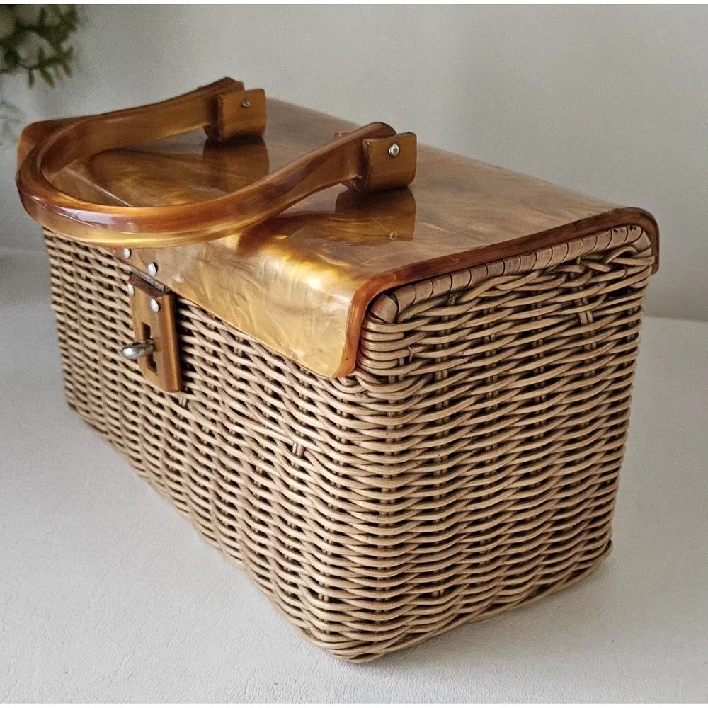 Vintage Plastic Wicker Gold Marbled Swirl Box Purse